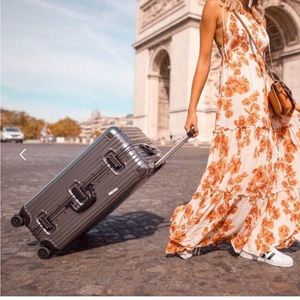 Free people intamently free people garden party maxi cover-up beach ligh…